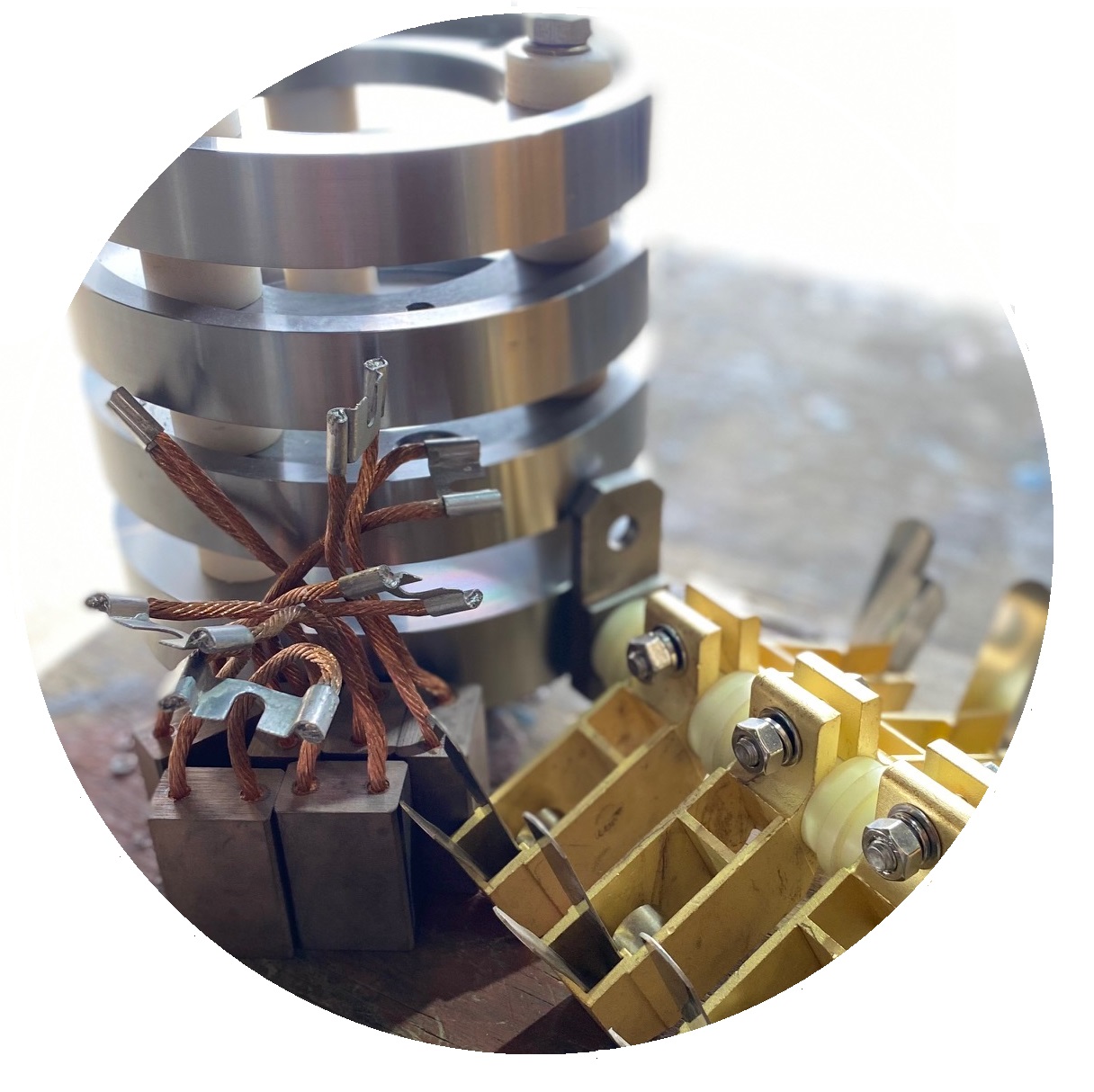 Кольца контактные