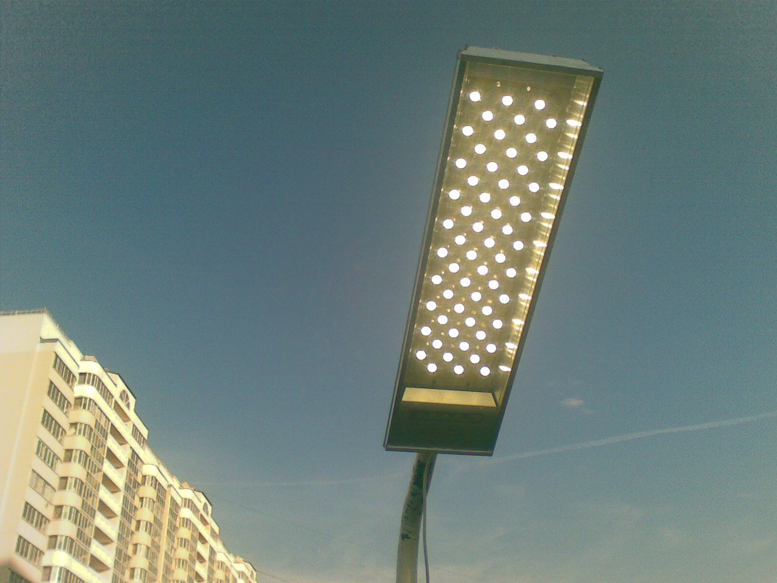 Светодиодный светильник уличный СДС 70-03